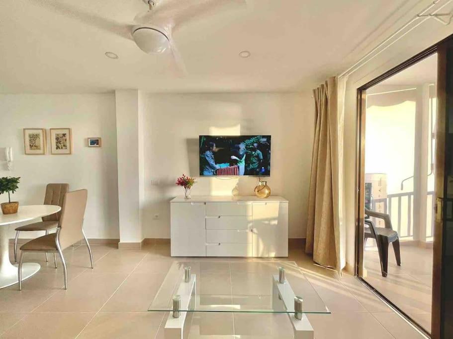 Sunset Seaview La Arena Apartment ปัวร์โตเดซานตีอาโก ภายนอก รูปภาพ