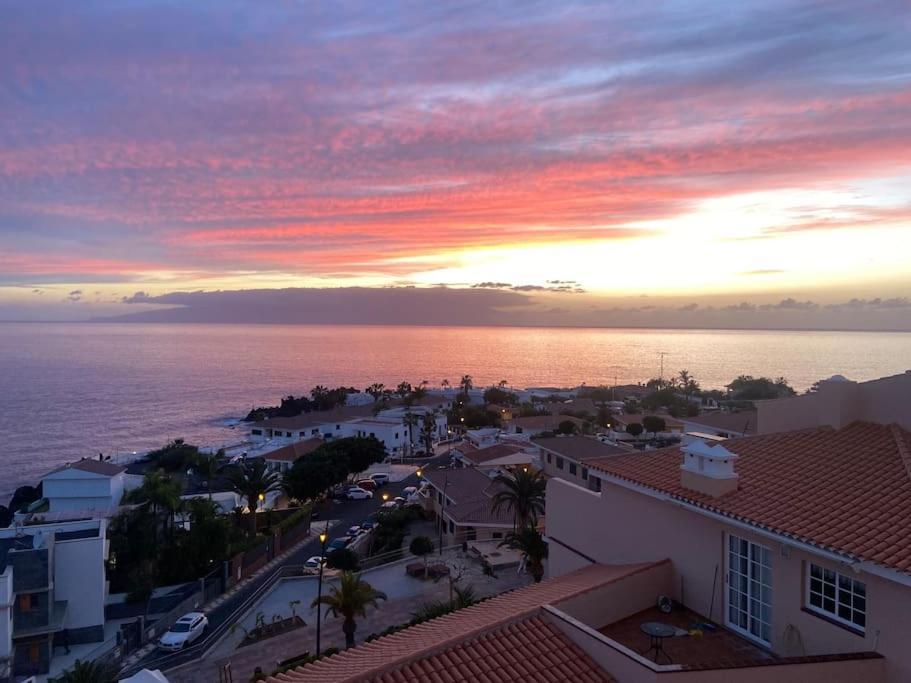 Sunset Seaview La Arena Apartment ปัวร์โตเดซานตีอาโก ภายนอก รูปภาพ